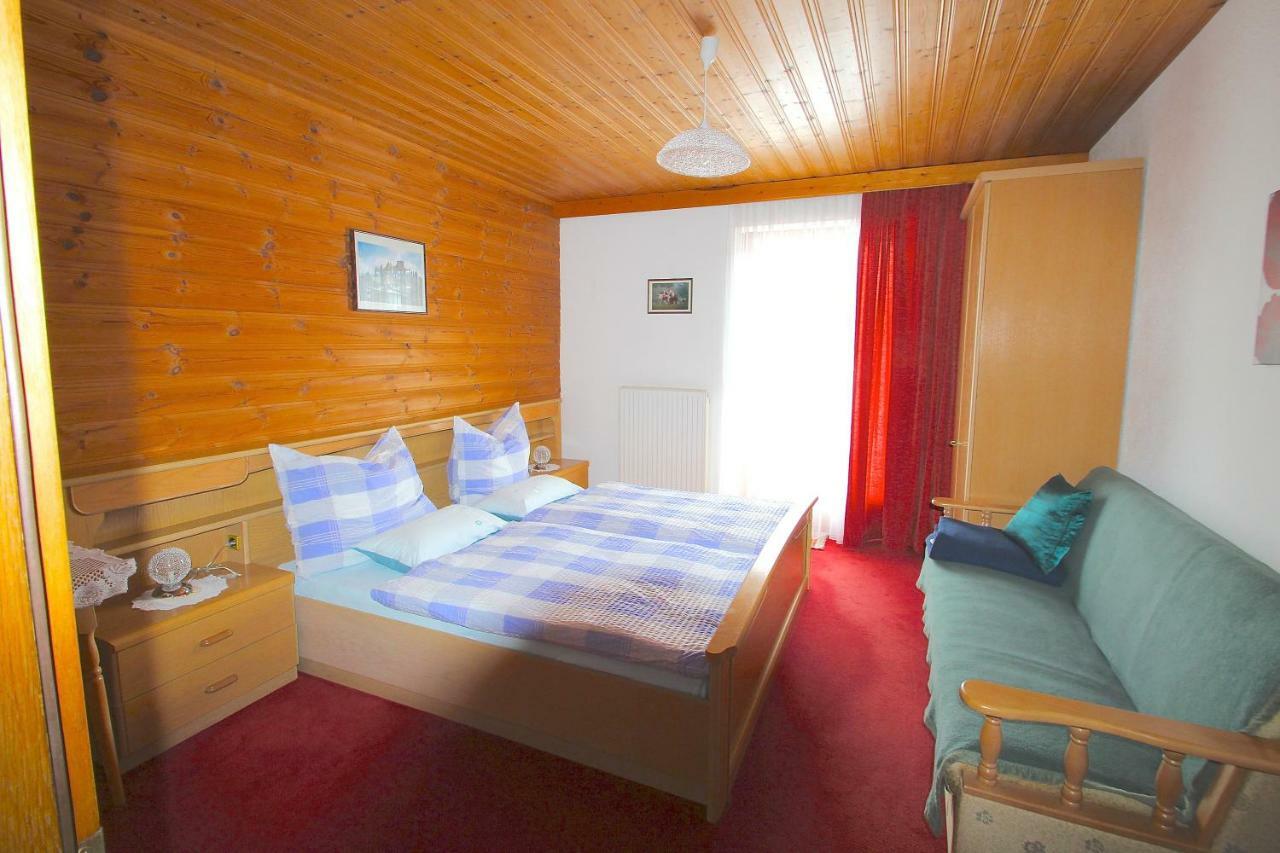 Ferienwohnung Tschiderer ลาดิส ภายนอก รูปภาพ